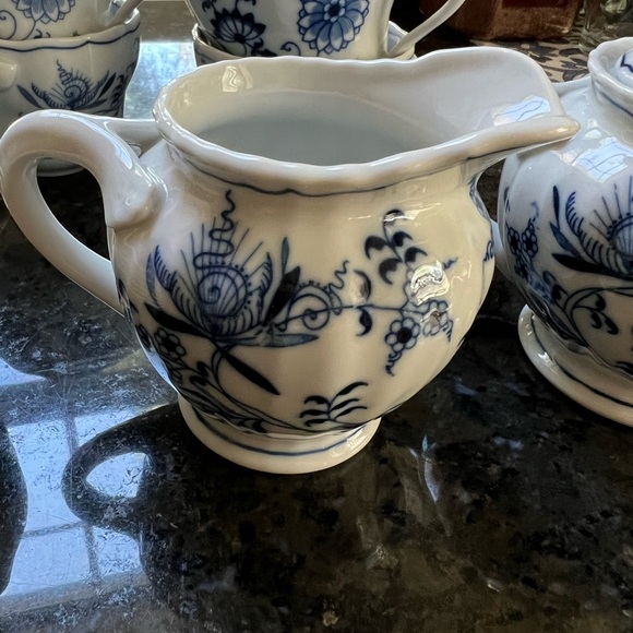Blue Danube coffee set - Picture 4 of 10